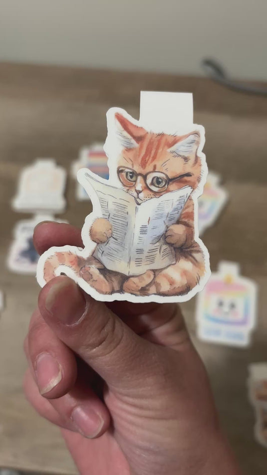 Cat Magnetic Bookmark - Adorable Tabby Cat Design